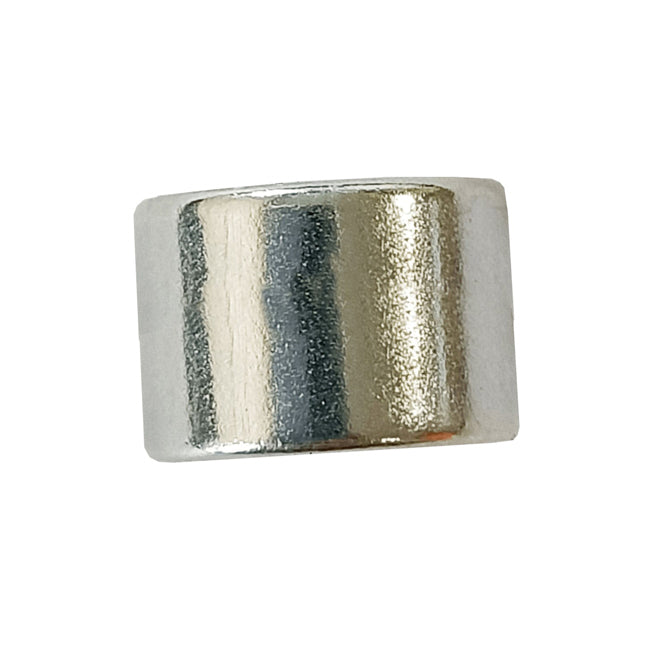 UR304000