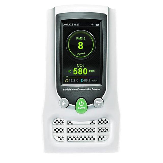 900033