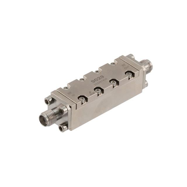 PE70A9029